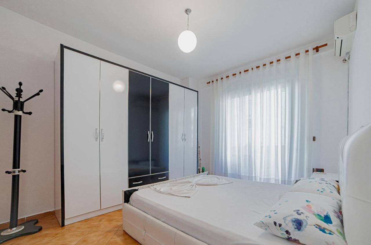 Ajla Apartment Durrës Zewnętrze zdjęcie